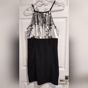 Elegant Black and White Floral Mini Dress